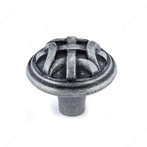 Lot of 8 Richelieu Provence 1-1/4” Cabinet Knob BP2391632907 Celtic Wrought Iron